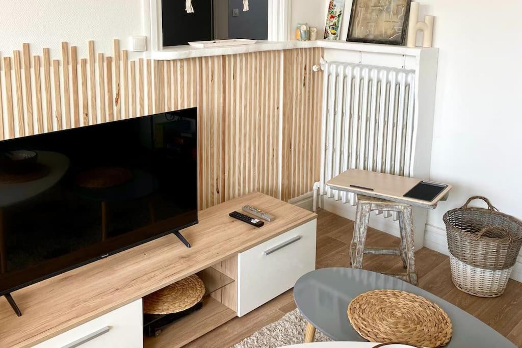 Joli T2 En Centre-Ville Lorient Avec Balcon Cosy Exterior photo